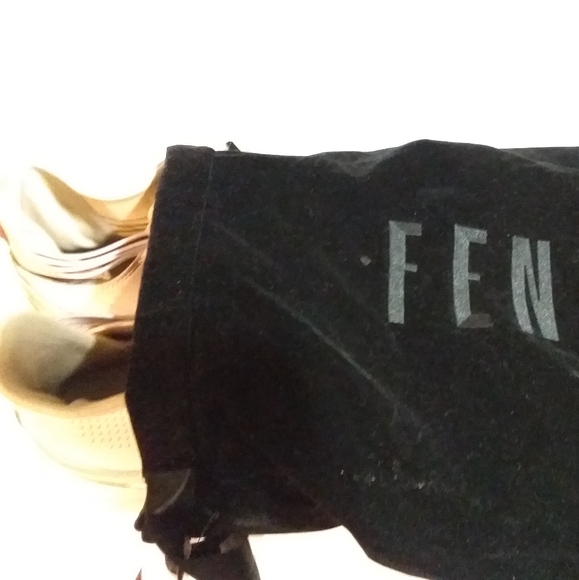 FENTY/PUMA BY RIHANNA MENS TAN size 14 preowned - Picture 7 of 7